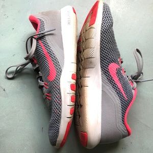 Nike Flex TR 7 Women’s Training Shoes 💕